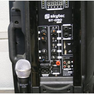 Skytec Aktiv-Lautsprecher ST-090 incl. Handsender - defekt für Bastler